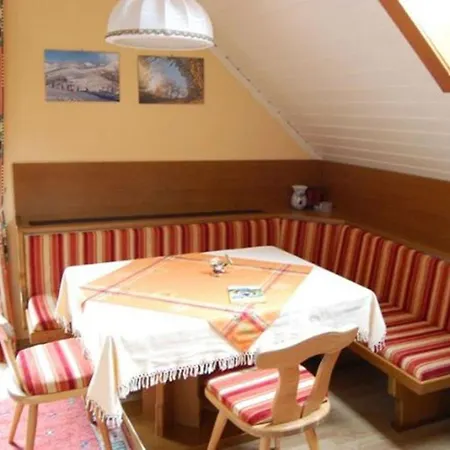 Zur Alten Schmiede Apartamento Bad Kleinkirchheim